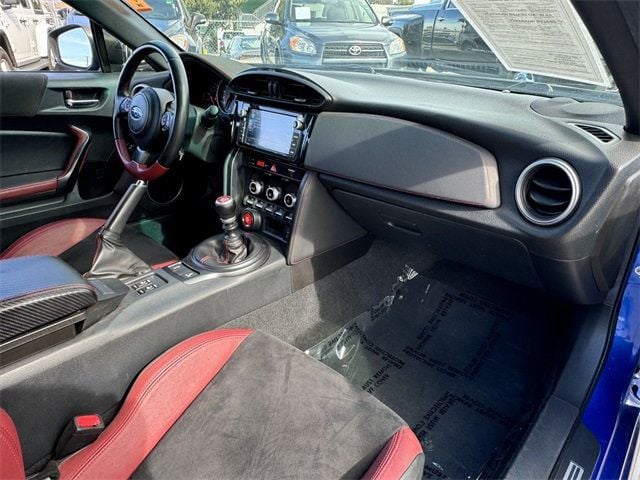 2018 Subaru BRZ tS Manual - 22647088 - 15