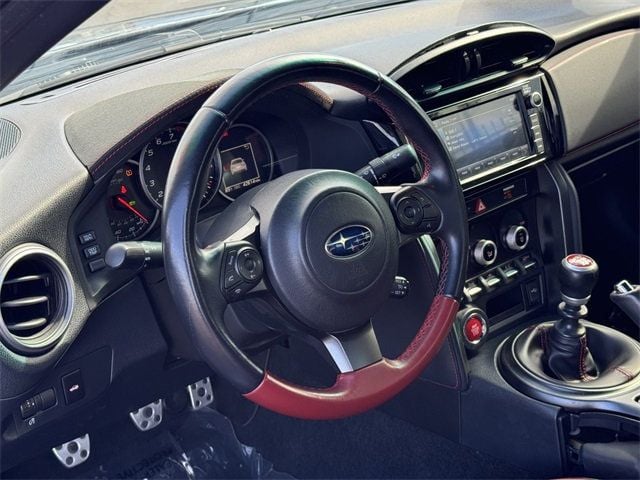 2018 Subaru BRZ tS Manual - 22647088 - 19