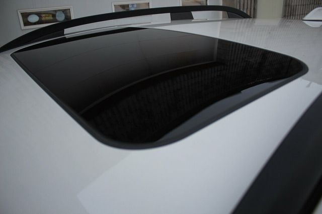 2018 Subaru Crosstrek AWD LIMITED W/ NAVIGATION, EYE & SIGHT PKG, MOONROOF - 22949492 - 31