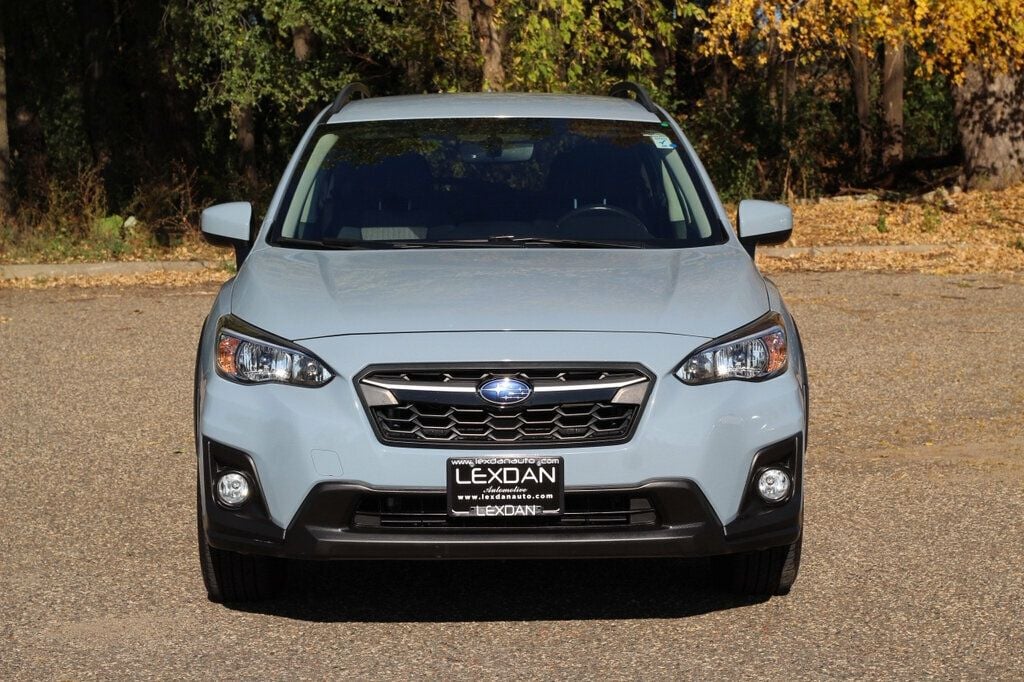 2018 Subaru Crosstrek 2.0i Premium photo 3