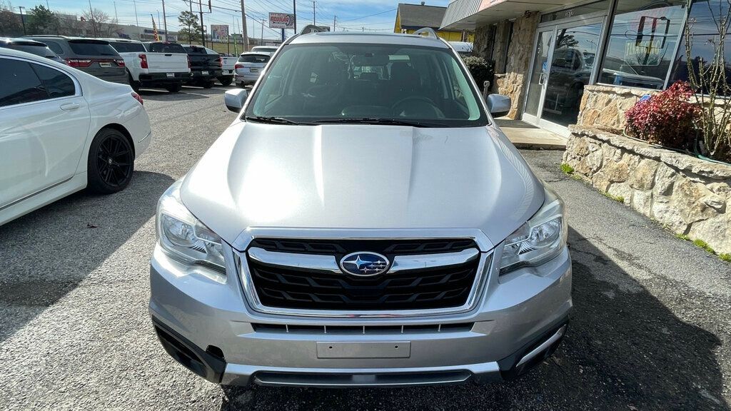 2018 Subaru Forester Premium photo 2