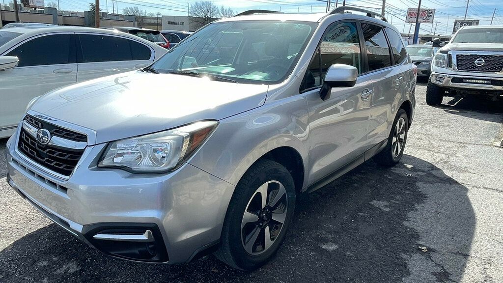2018 Subaru Forester Premium photo 3