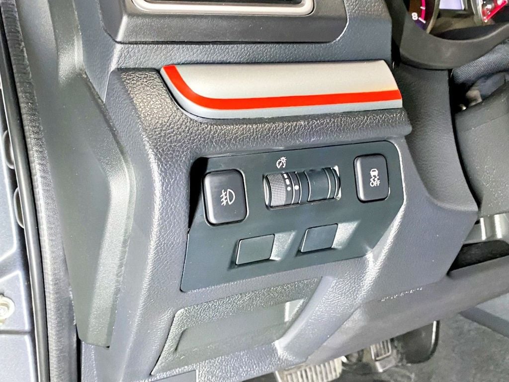 2018 Subaru Forester 2.0XT Premium CVT - 22323507 - 31