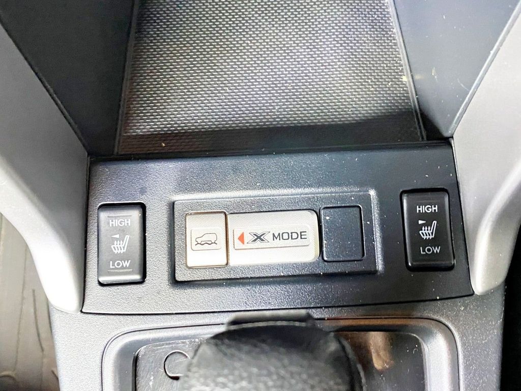 2018 Subaru Forester 2.0XT Premium CVT - 22323507 - 37