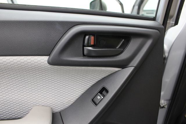 2018 Subaru Forester 2.5i - 23077594 - 31
