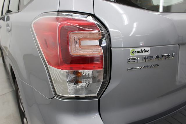 2018 Subaru Forester 2.5i - 23077594 - 38