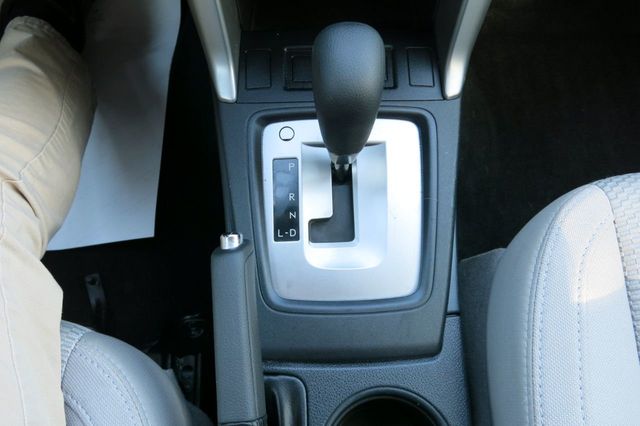 2018 Subaru Forester 2.5i CVT - 22154615 - 28