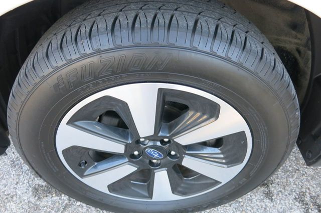 2018 Subaru Forester 2.5i CVT - 22154615 - 31