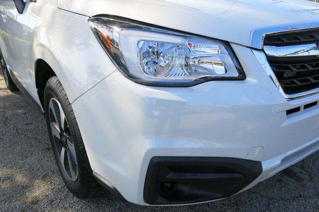 2018 Subaru Forester 2.5i CVT - 22154615 - 37