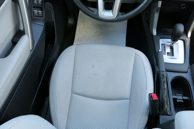 2018 Subaru Forester 2.5i CVT - 22154615 - 54