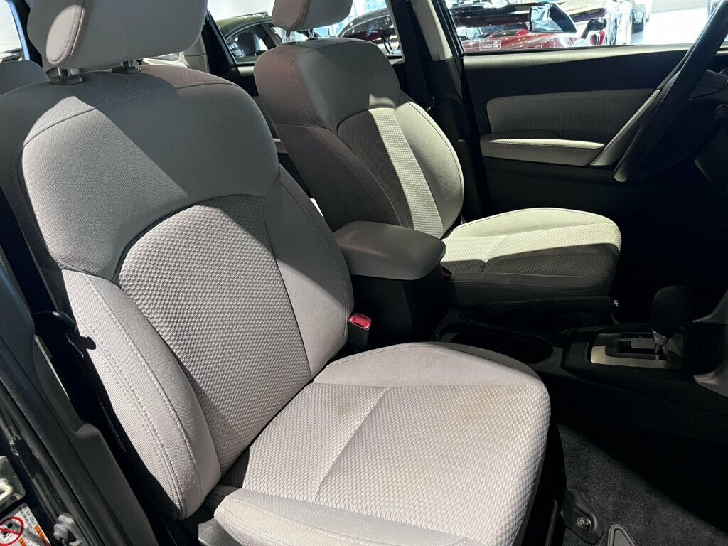 2018 Subaru Forester 2.5i CVT - 23079923 - 22