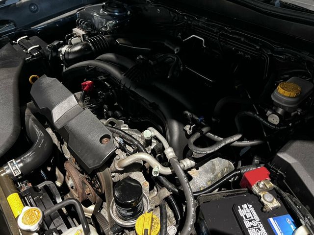 2018 Subaru Forester 2.5i CVT - 23079923 - 28