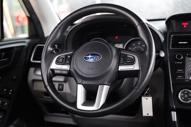 2018 Subaru Forester 2.5i CVT - 23057522 - 28