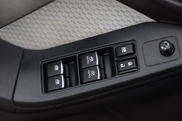 2018 Subaru Forester 2.5i CVT - 23057522 - 42