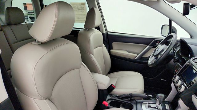 2018 Subaru Forester 2.5i Limited CVT w/ EyeSight, Navigation & harman/kardon - 23046993 - 22