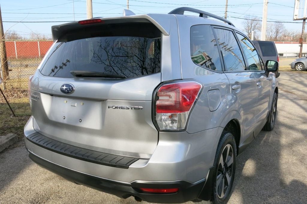 2018 Subaru Forester 2.5i Premium CVT - 22335568 - 3