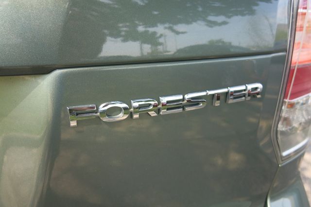 2018 Subaru Forester 2.5i Premium CVT - 23055834 - 9