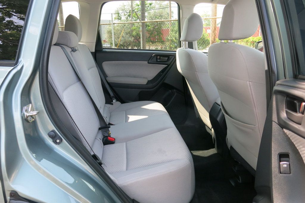 2018 Subaru Forester 2.5i Premium CVT - 23055834 - 15