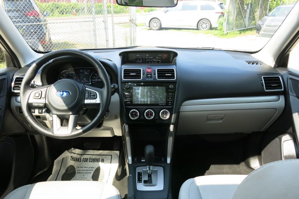 2018 Subaru Forester 2.5i Premium CVT - 23055834 - 17