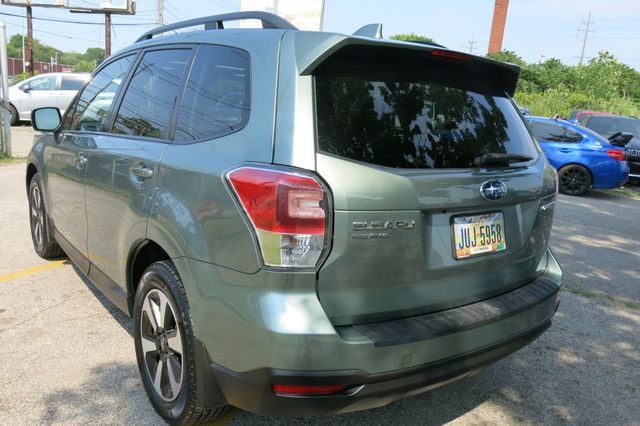2018 Subaru Forester 2.5i Premium CVT - 23055834 - 2