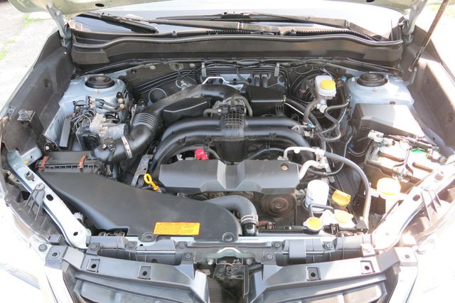 2018 Subaru Forester 2.5i Premium CVT - 23055834 - 30