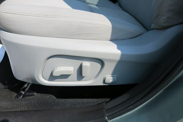 2018 Subaru Forester 2.5i Premium CVT - 23055834 - 62