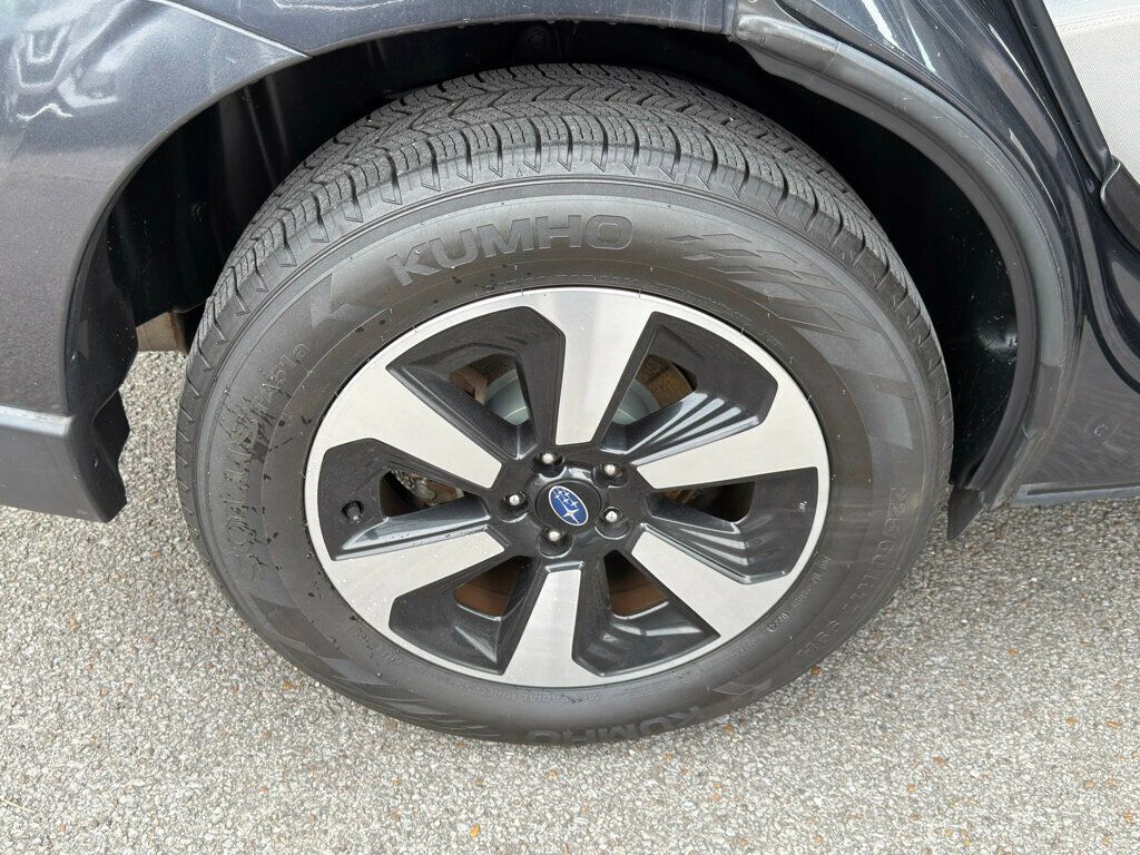 2018 Subaru Forester 2.5i Premium CVT - 22964472 - 30