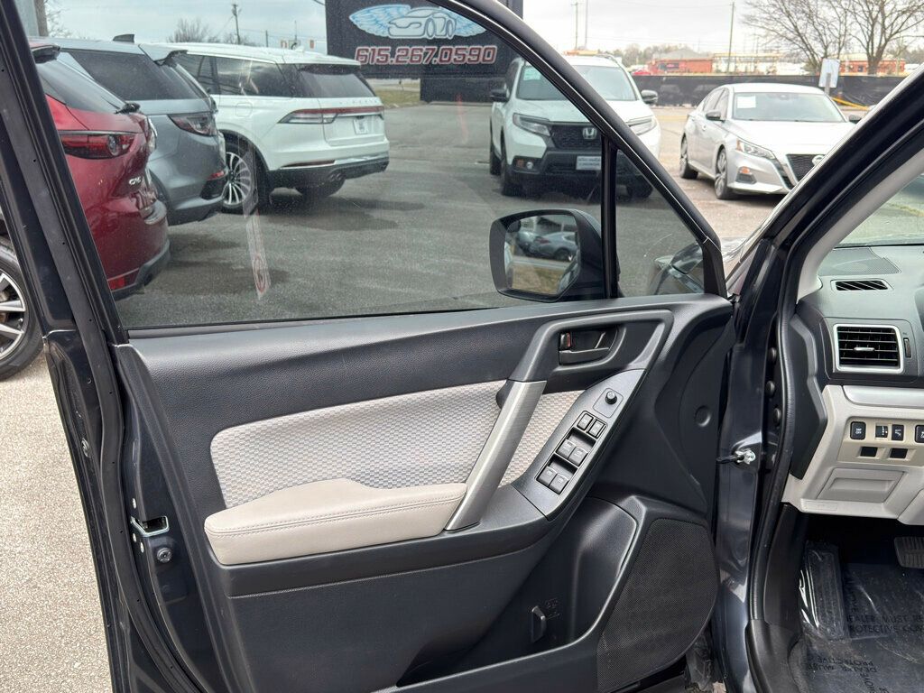 2018 Subaru Forester 2.5i Premium CVT - 22964472 - 8