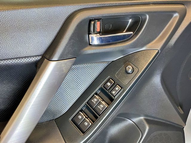 2018 Subaru Forester 2.5i Premium CVT - 23019306 - 17