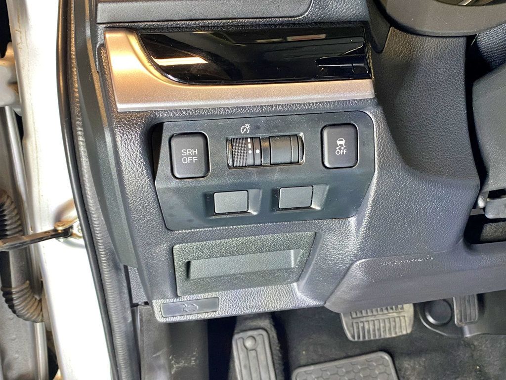 2018 Subaru Forester 2.5i Premium CVT - 23019306 - 22