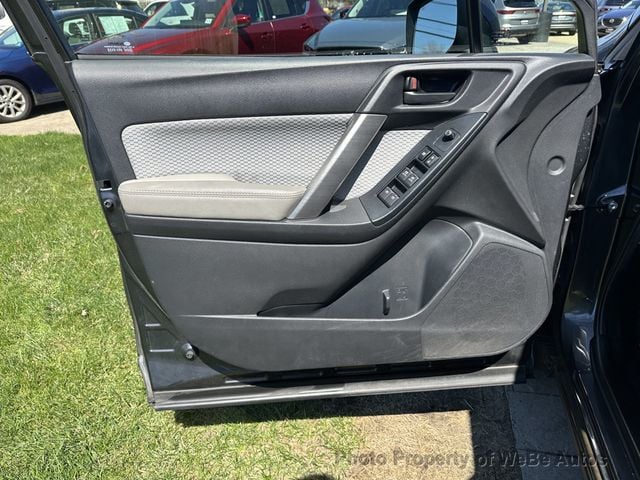 2018 Subaru Forester 2.5i Premium CVT - 23003194 - 19