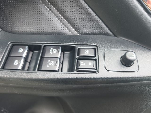 2018 Subaru Forester 2.5i Touring CVT - 23059772 - 20
