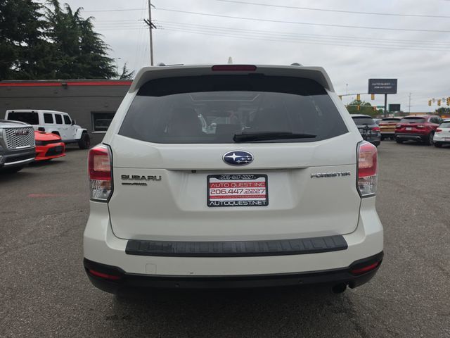 2018 Subaru Forester 2.5i Touring CVT - 23059772 - 24