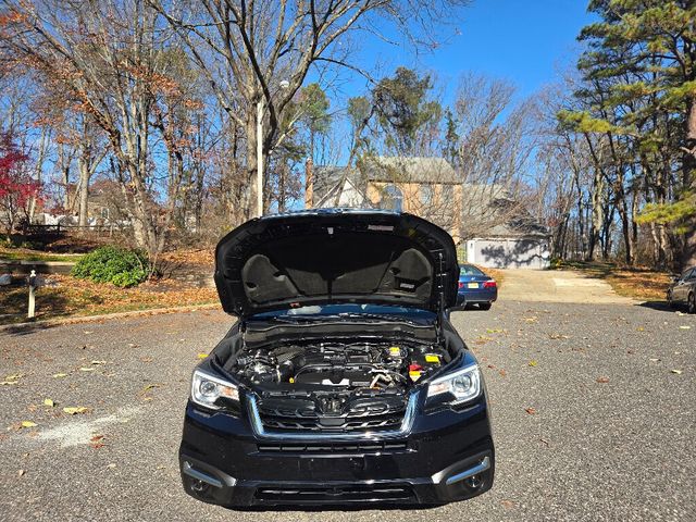 2018 Subaru Forester 2.5i Touring CVT - 22945429 - 14