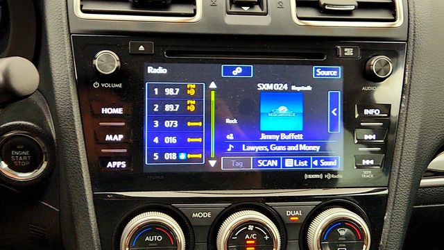 2018 Subaru Forester 2.5i Touring CVT - 23036368 - 18
