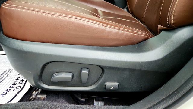 2018 Subaru Forester 2.5i Touring CVT - 23081754 - 10