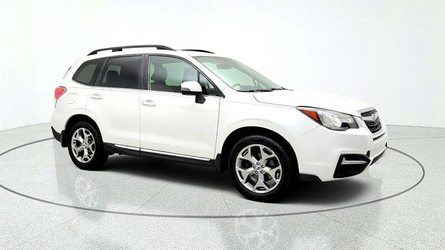 2018 Subaru Forester 2.5i Touring CVT - 23081754 - 2