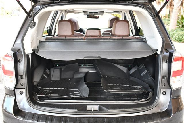 2018 Subaru Forester 2.5i Touring CVT SUV W/Harman Kardon Sound and Back Up Camera - 22953482 - 15