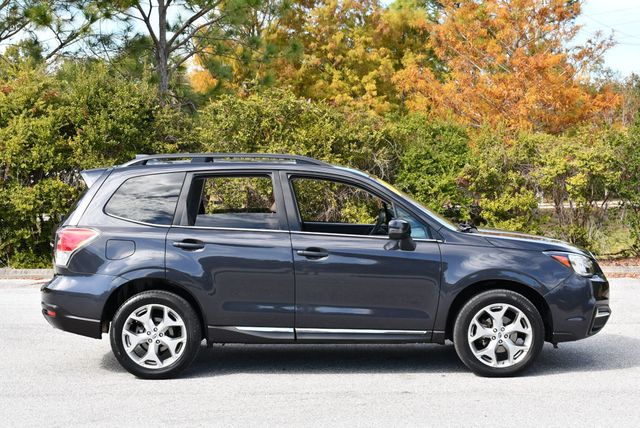 2018 Subaru Forester 2.5i Touring CVT SUV W/Harman Kardon Sound and Back Up Camera - 22953482 - 29