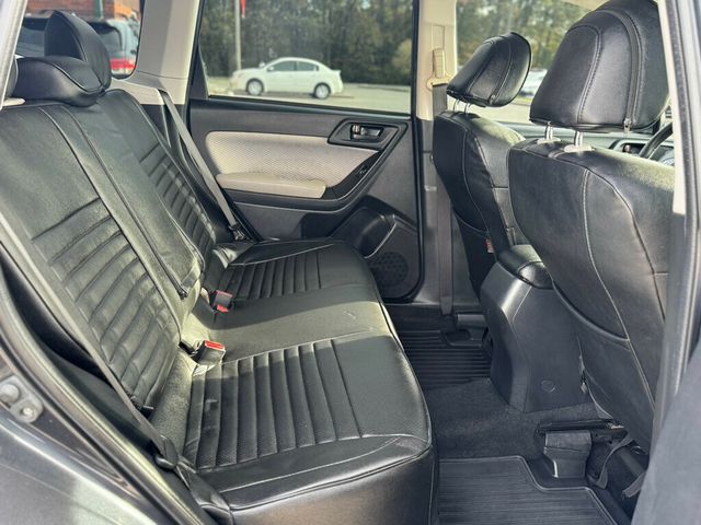 2018 Subaru Forester Detailes and serviced ready to go! - 22937202 - 15