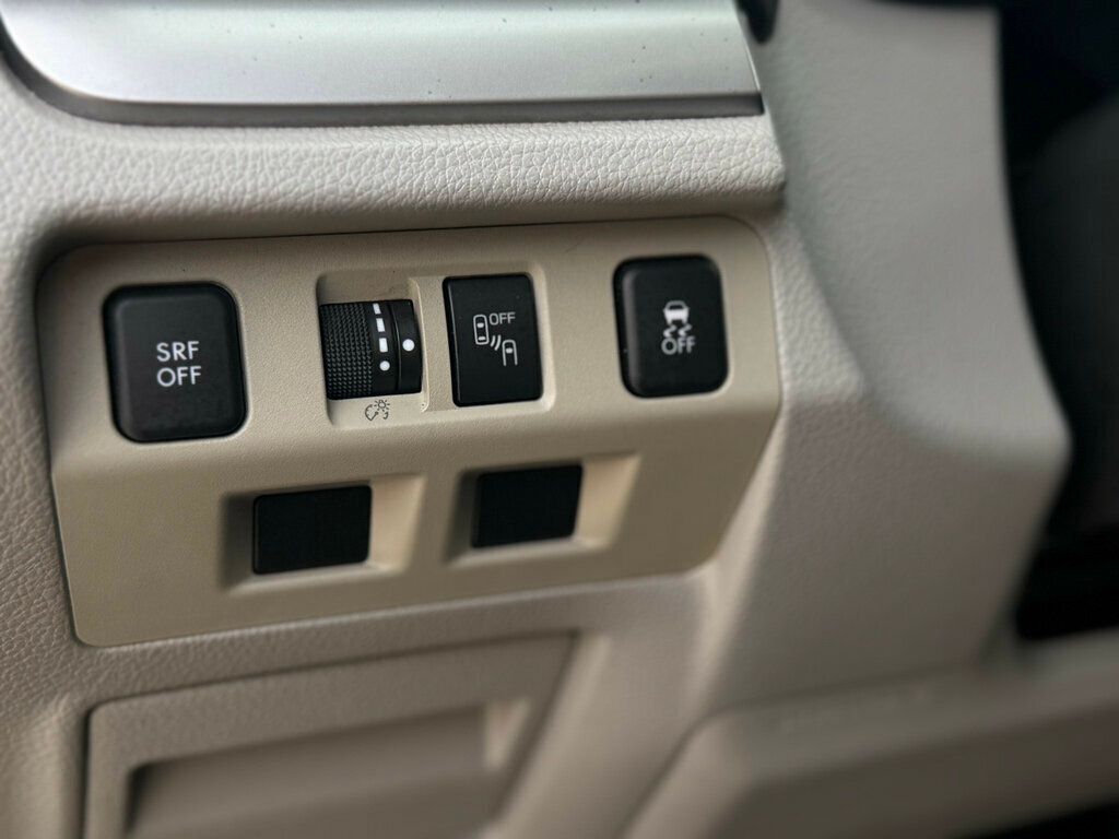 2018 Subaru Forester Detailes and serviced ready to go! - 22937202 - 32