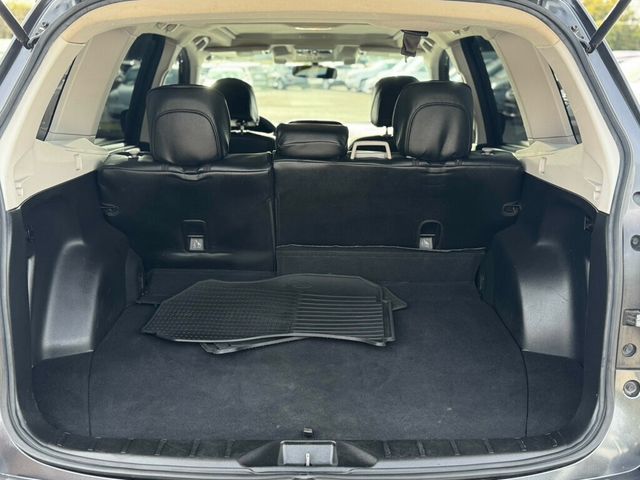 2018 Subaru Forester Detailes and serviced ready to go! - 22937202 - 34