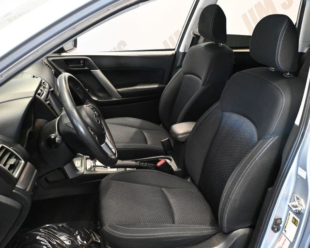 2018 Subaru Forester Premium AWD  - 23095782 - 14