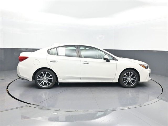 2018 Subaru Impreza 2.0i Limited 4-door CVT - 22888842 - 25