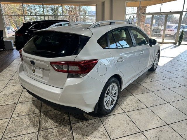 2018 Subaru Impreza 2.0i Premium 5-door CVT - 22779576 - 3