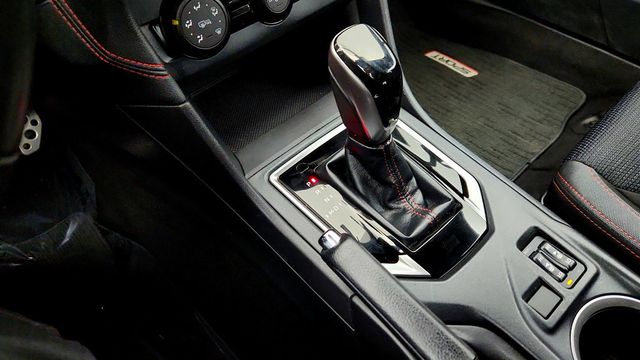 2018 Subaru Impreza 2.0i Sport 5-door CVT w/ Moonroof, Nav, EyeSight, Keyless Access - 22958781 - 16