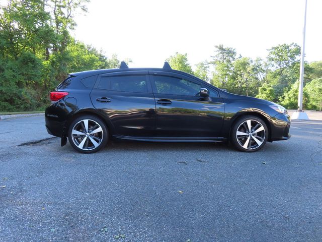 2018 Subaru Impreza 2.0i Sport 5-door Manual - 23041589 - 17