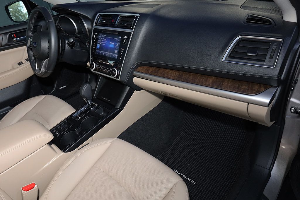 2018 Subaru Outback 2.5i Limited photo 24
