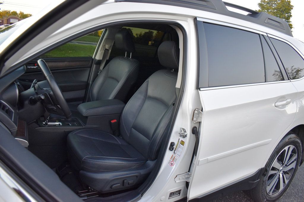 2018 Subaru Outback 2.5i Limited photo 3