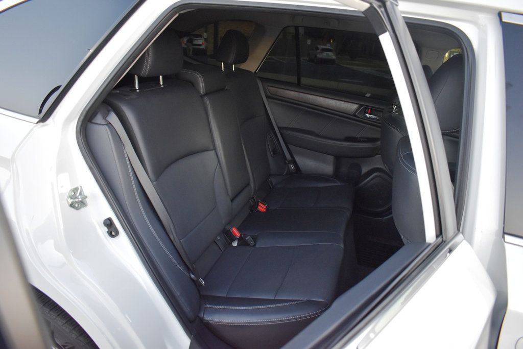 2018 Subaru Outback 2.5i Limited photo 4